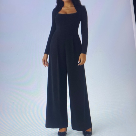 HALARA Pants - XLARGE.  HALARA LONG SLEEVE WIDE LEG EASY PEEZY JUMPSUIT